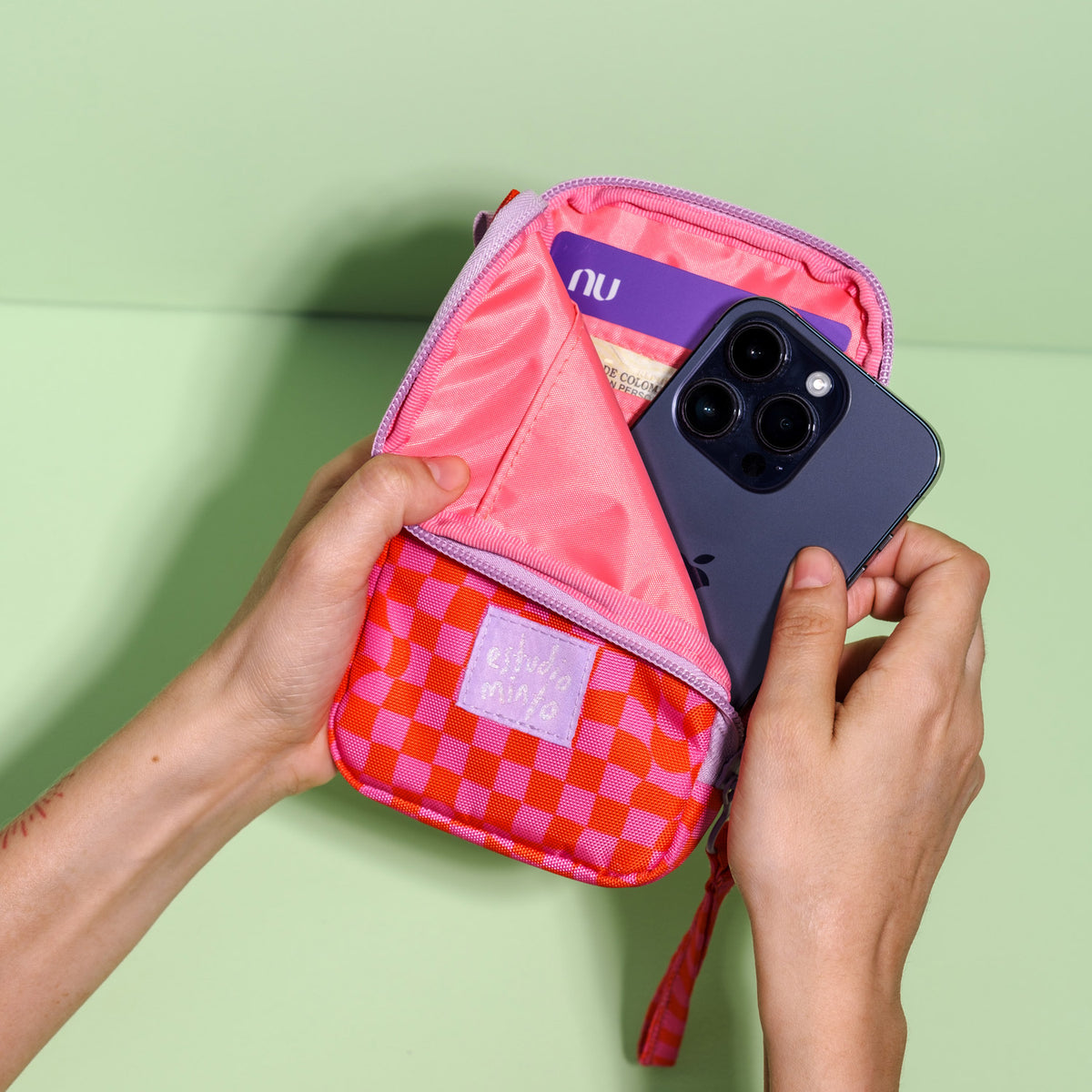 Cell Wallet